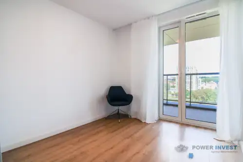 Kraków ,  Armii Krajowej   8