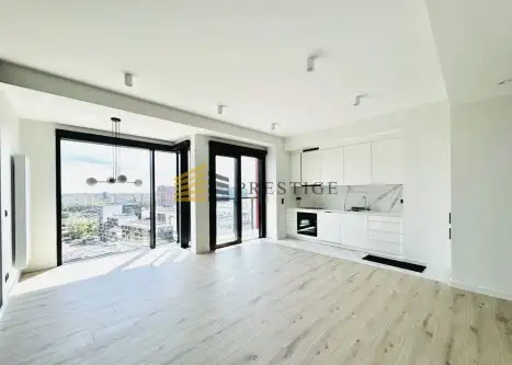 Warszawa ,  Prosta   7