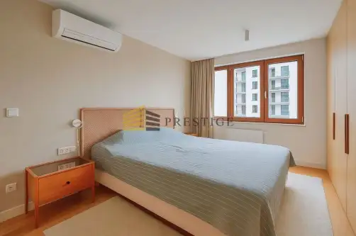 Warszawa ,  Leona Kruczkowskiego   8