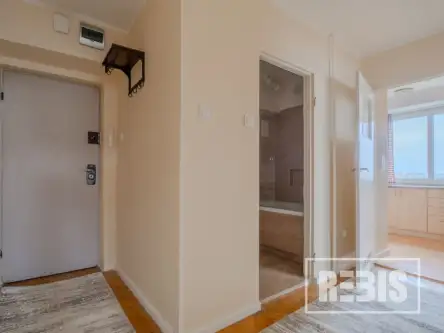 Kraków ,  Warmijska   12