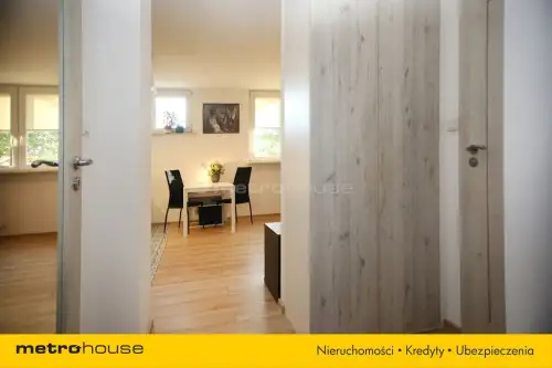 Warszawa ,  Grochowska   9