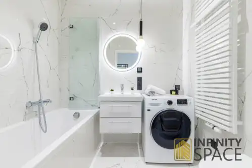 Warszawa ,  Prosta   10