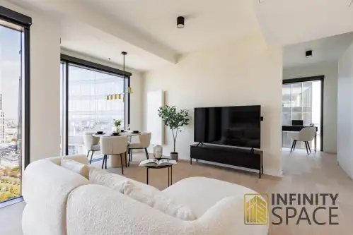 Warszawa ,  Prosta   3