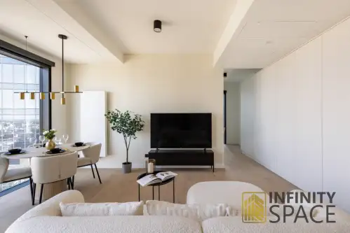 Warszawa ,  Prosta   5