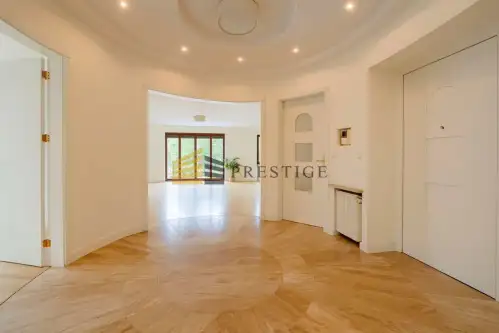 Warszawa ,  Płyćwiańska   10