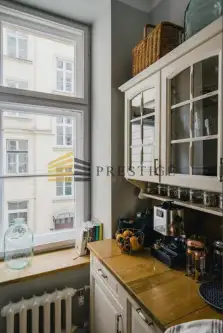 Warszawa ,  Flory   5