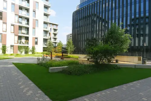 Warszawa ,  Leona Kruczkowskiego   11