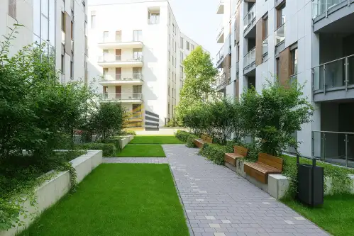 Warszawa ,  Leona Kruczkowskiego   12