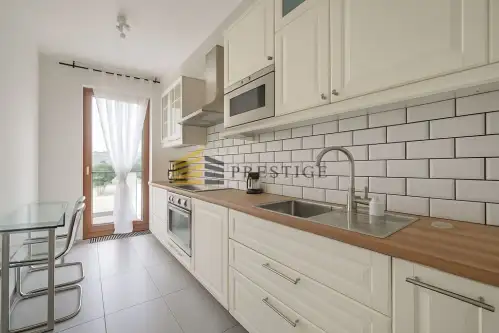 Warszawa ,  Leona Kruczkowskiego   4