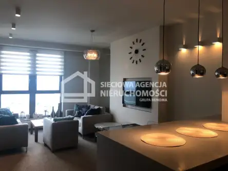 Gdynia ,  A. Hryniewickiego   3