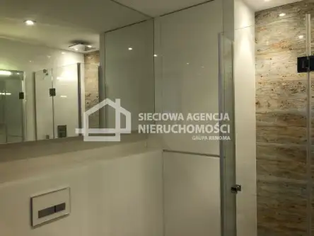 Gdynia ,  A. Hryniewickiego   6