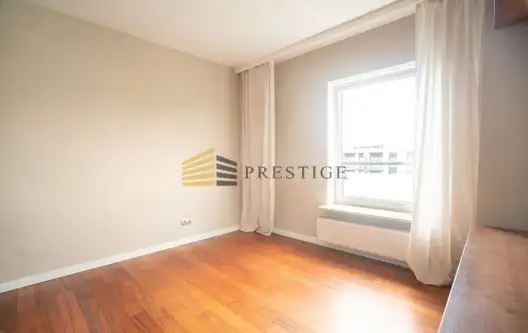 Warszawa ,  Wyględowska   10