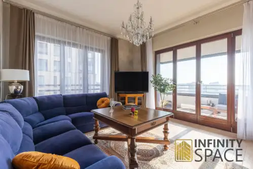 Warszawa ,  Pokorna   5