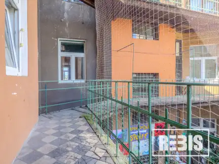 Kraków ,  Jana Matejki   12