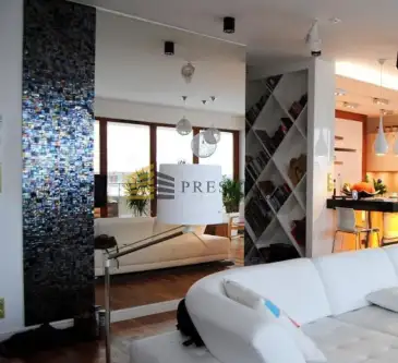 Warszawa ,  Księdza Prymasa Augusta Hlonda   11