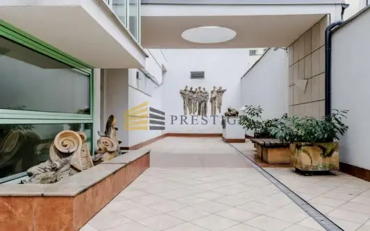 Warszawa ,  Aleja Jana Chrystiana Szucha   11