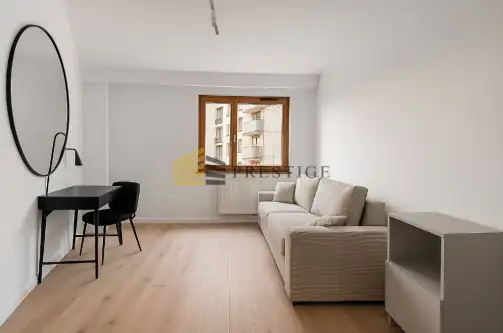  Warszawa   Domaniewska 