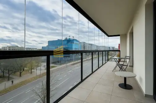 Warszawa ,  Domaniewska   8