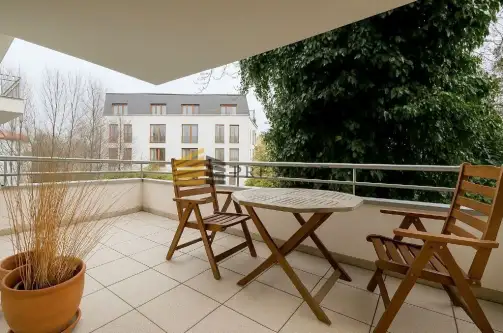  Warszawa   Hektarowa 