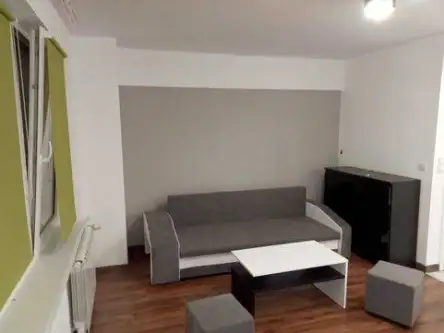 Warszawa ,  Miła   5