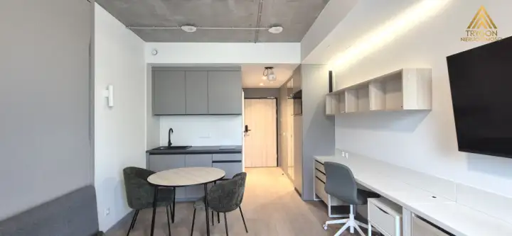 Warszawa ,  Grochowska   2