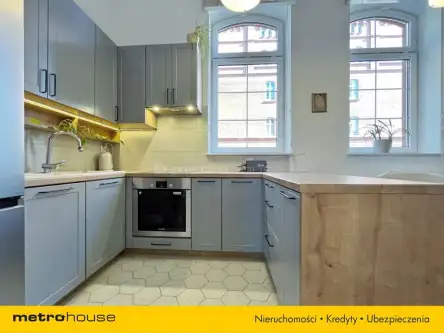 Kołobrzeg ,  Łopuskiego   31