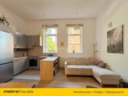 Kołobrzeg ,  Łopuskiego   43