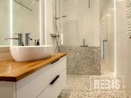 Kraków ,  Stanisława Lema   10