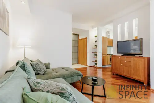 Warszawa ,  Grochowska   2