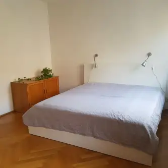 Warszawa ,  Przy Agorze   8