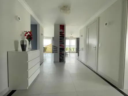 Warszawa ,  Jugosłowiańska   4