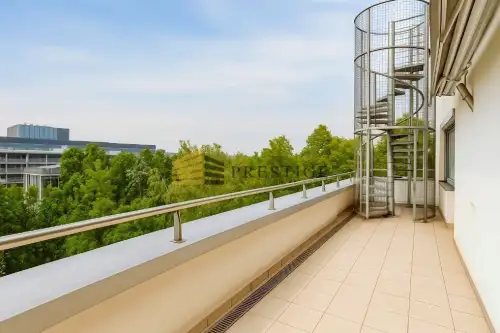 Warszawa ,  Biały Kamień   12