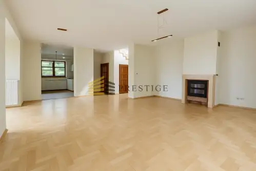 Bielawa ,  Warszawska   2