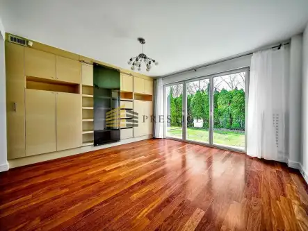 Warszawa ,  Zbyszka Cybulskiego   13