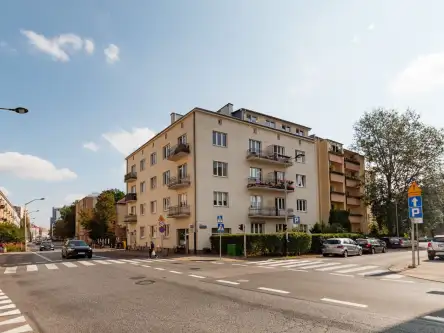 Warszawa ,  Dolna   14