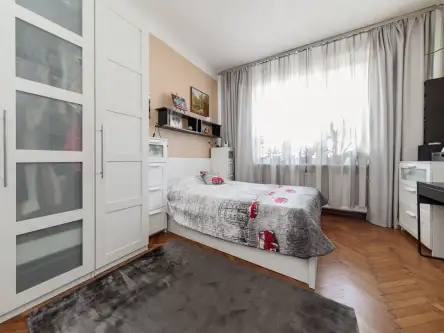 Warszawa ,  Dolna   5