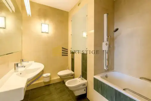 Warszawa ,  Grochowska   13