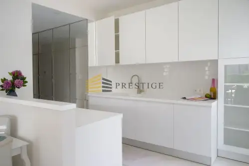 Warszawa ,  Leona Kruczkowskiego   3