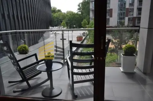 Warszawa ,  Leona Kruczkowskiego   8