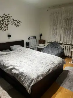 Aleksandrów łódzki ,  Senatorska   5