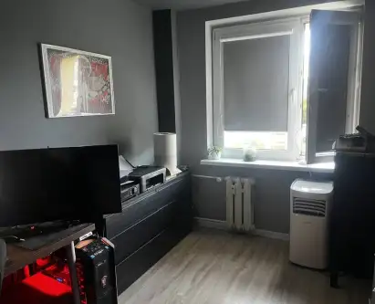 Aleksandrów łódzki ,  Senatorska   6