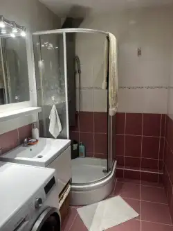 Aleksandrów łódzki ,  Senatorska   7