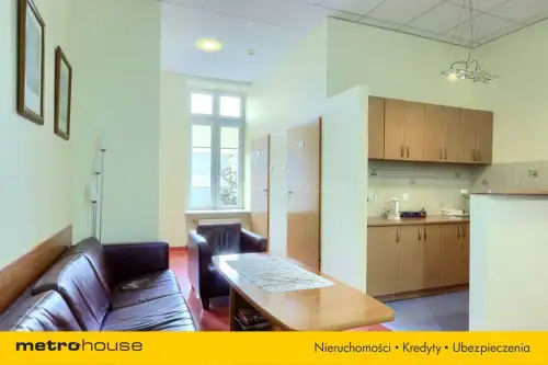 Łódź ,  Piotrkowska   12