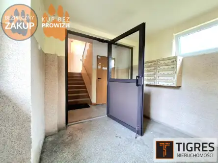 Pruszcz Gdański ,  Tysiąclecia   8