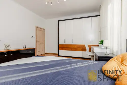 Warszawa ,  Zwycięzców   8