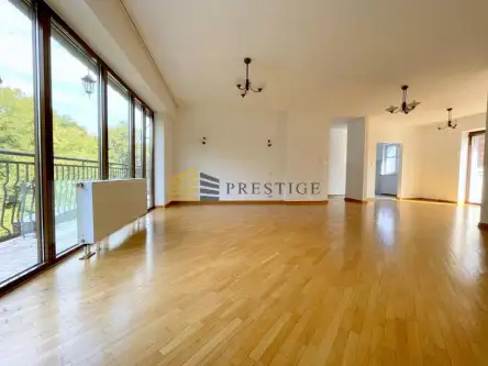 Warszawa ,  Podchorążych   3