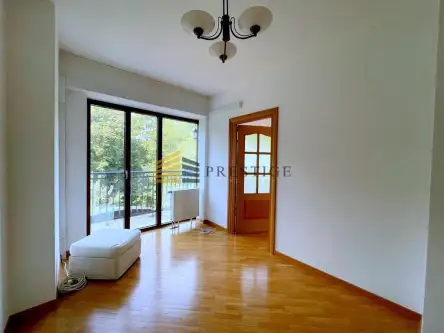 Warszawa ,  Podchorążych   7