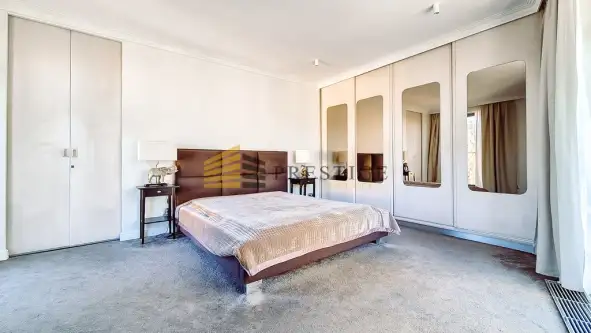 Warszawa ,  Czerniowiecka   9