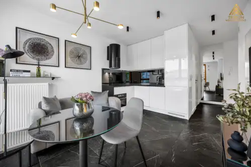 Warszawa ,  Goleszowska   3