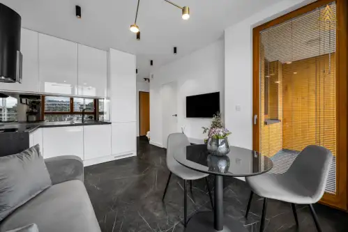 Warszawa ,  Goleszowska   4